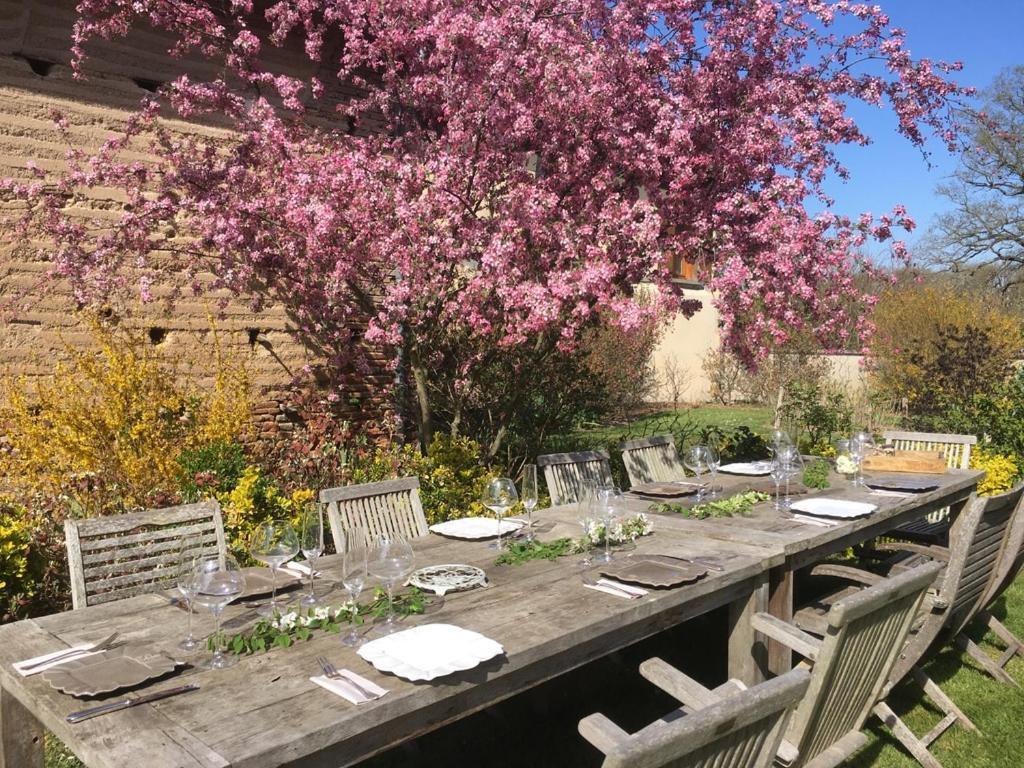 مبيت وإفطار Céron Les Jardins Des Soussilanges المظهر الخارجي الصورة